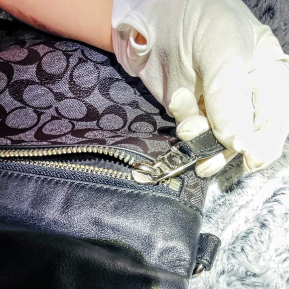 NWOT - COACH CHARLES FOLDOVER TOTE IN SIGNATURE (F54774) - Picture 7 of 15